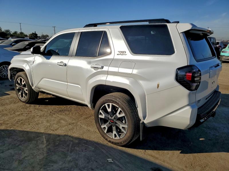 Фото 2 - TOYOTA 4RUNNER