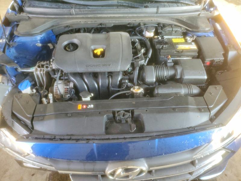 Фото 11 - HYUNDAI ELANTRA