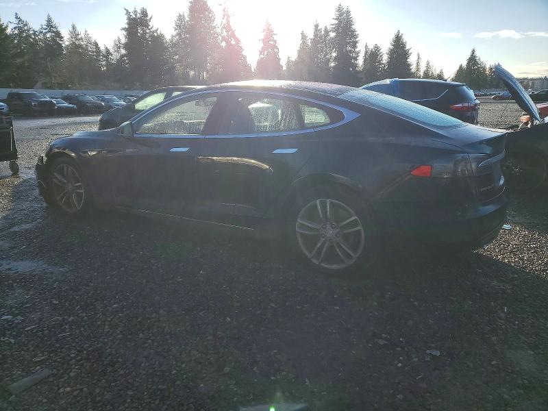 Фото 2 - TESLA MODEL S
