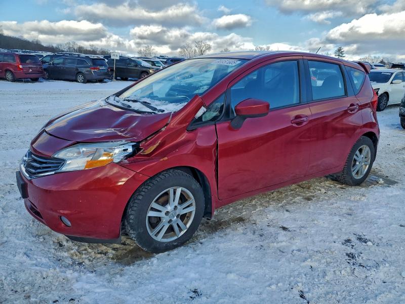 Фото 1 - NISSAN VERSA