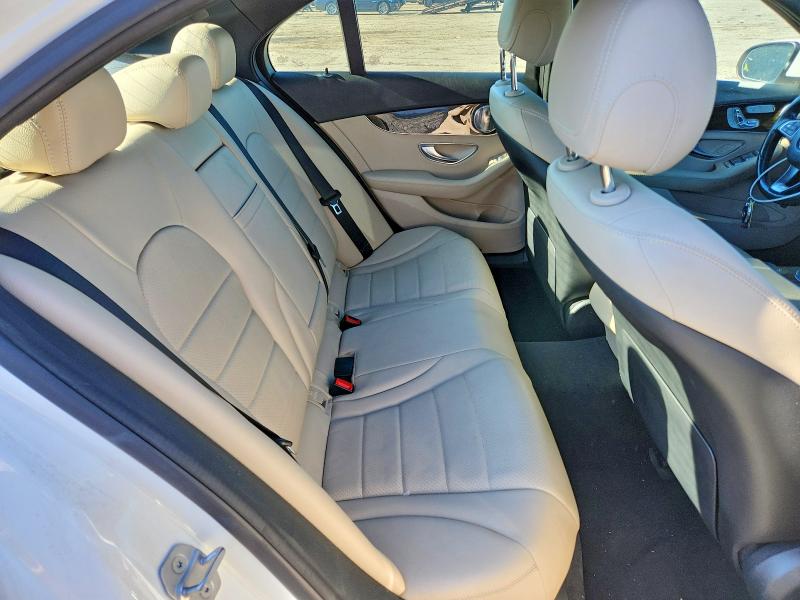 Фото 10 - MERCEDES-BENZ C-CLASS