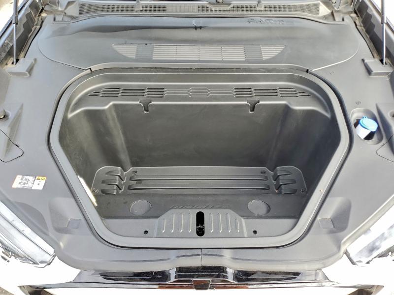 Фото 11 - FORD MUSTANG