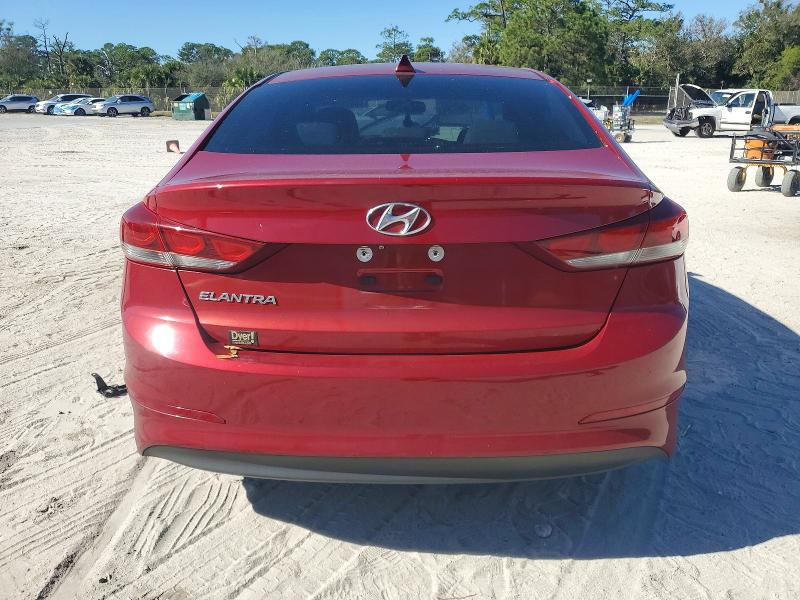 Фото 6 - HYUNDAI ELANTRA