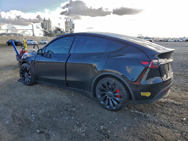 Фото 2 - TESLA MODEL Y