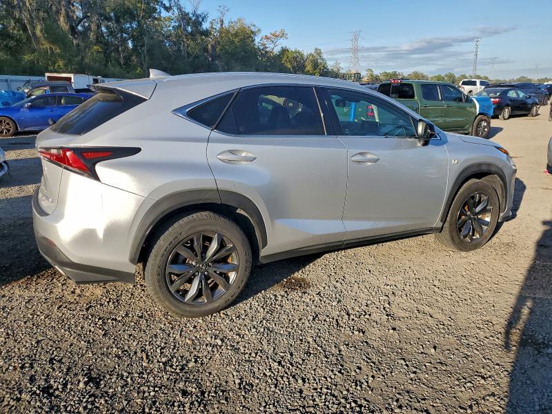 Фото 3 - LEXUS NX