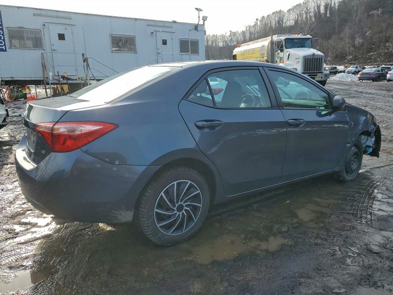 Фото 3 - TOYOTA COROLLA