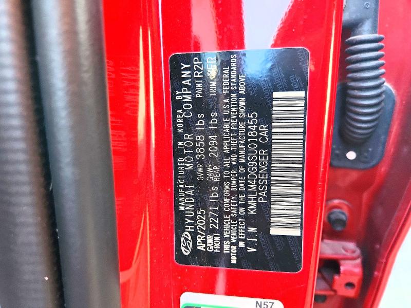 Фото 12 - HYUNDAI ELANTRA