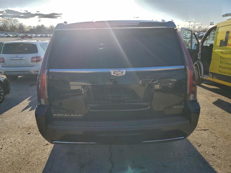 Фото 6 - CADILLAC ESCALADE