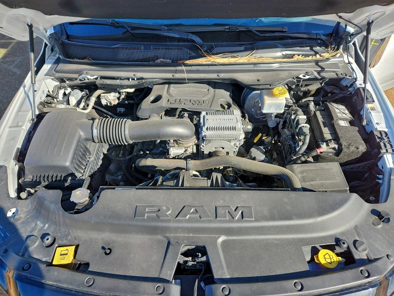 Фото 11 - RAM 1500