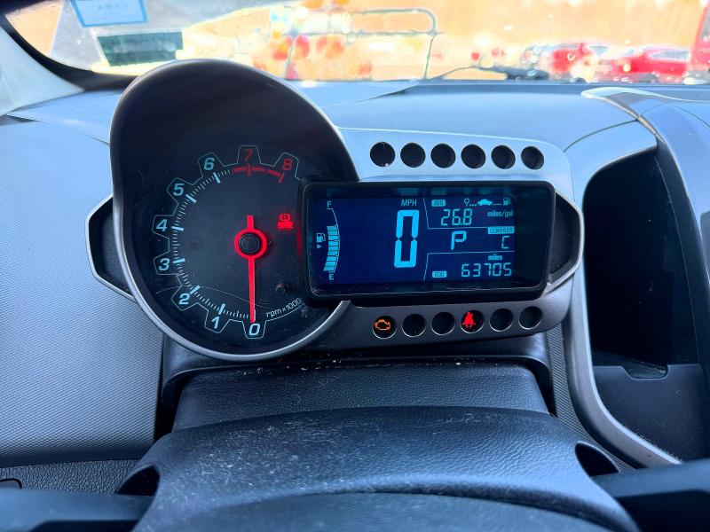 Фото 9 - CHEVROLET SONIC