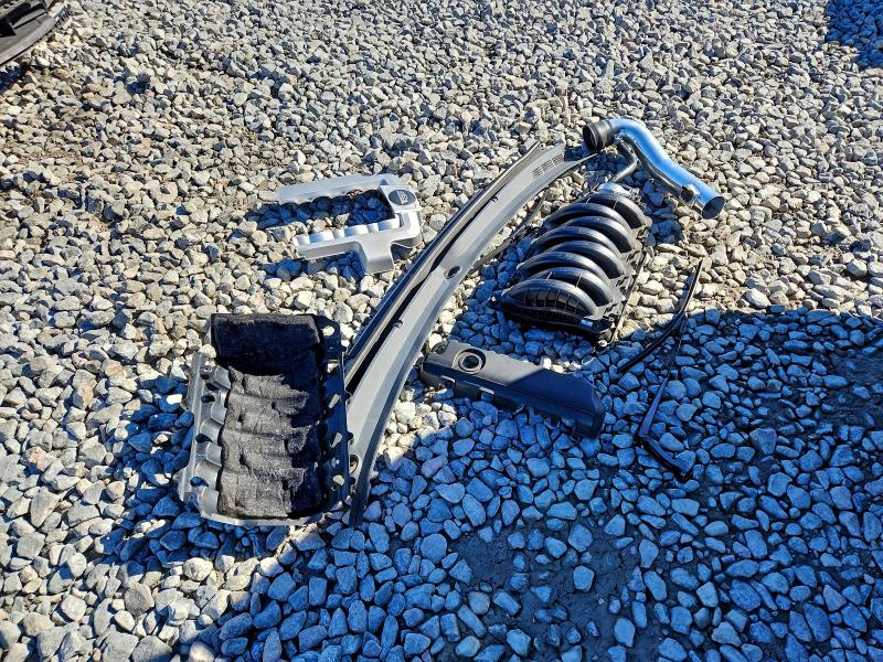 Фото 13 - CADILLAC ESCALADE