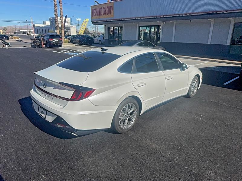 Фото 4 - HYUNDAI SONATA