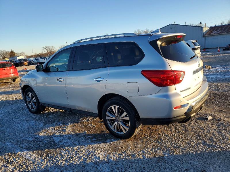 Фото 2 - NISSAN PATHFINDER