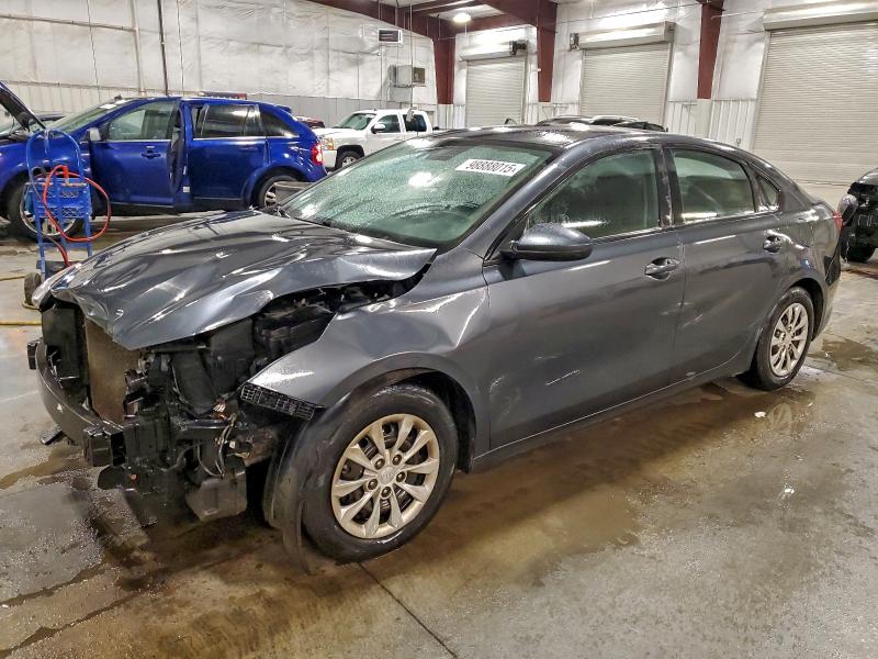 Фото 1 - KIA FORTE