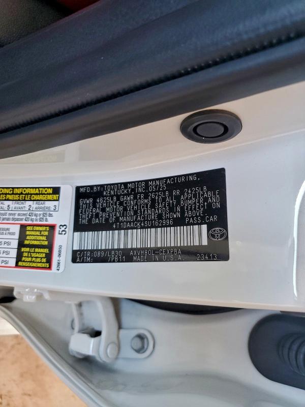 Фото 13 - TOYOTA CAMRY