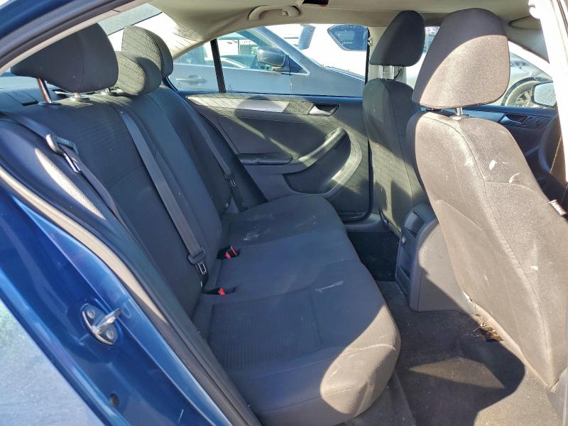 Фото 10 - VOLKSWAGEN JETTA