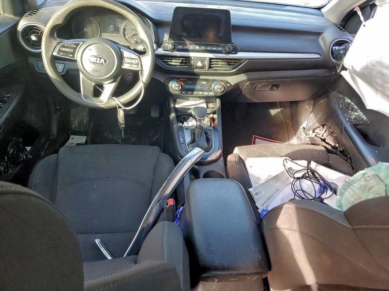 Фото 8 - KIA FORTE