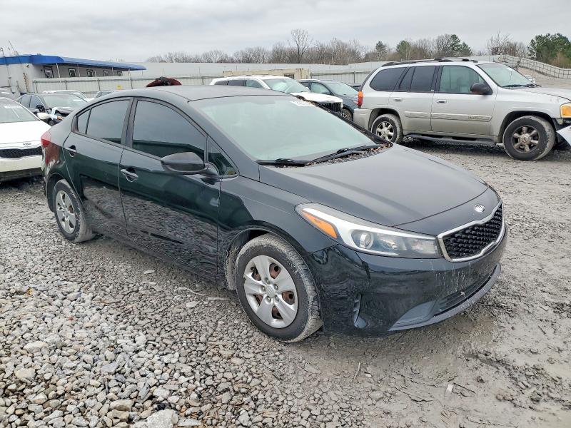 Фото 4 - KIA FORTE