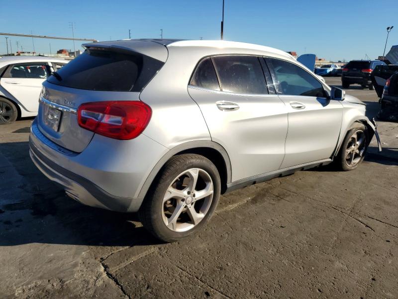 Фото 3 - MERCEDES-BENZ GLA-CLASS