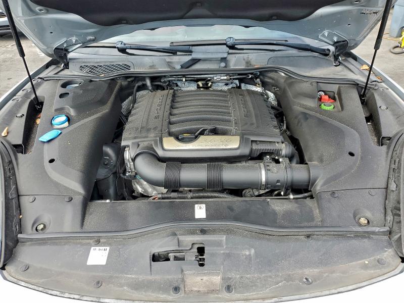 Фото 12 - PORSCHE CAYENNE