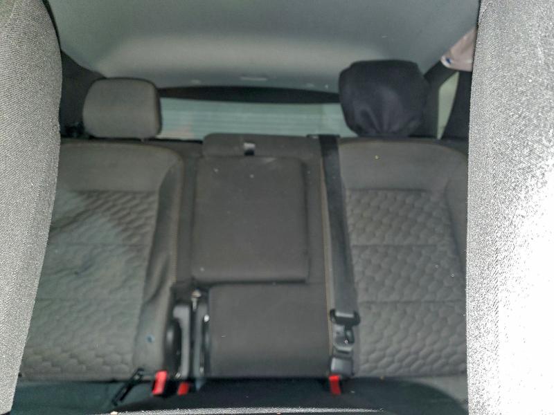 Фото 10 - CHEVROLET EQUINOX