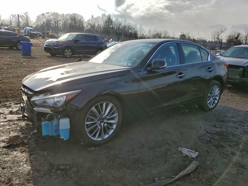 Фото 1 - INFINITI Q50