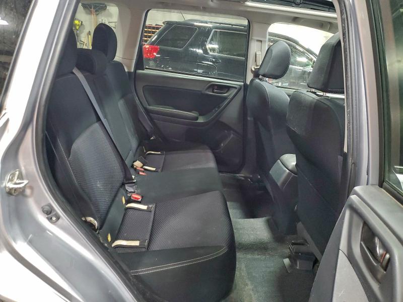 Фото 10 - SUBARU FORESTER