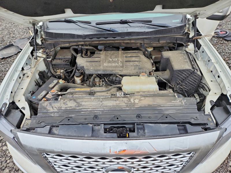 Фото 11 - NISSAN TITAN