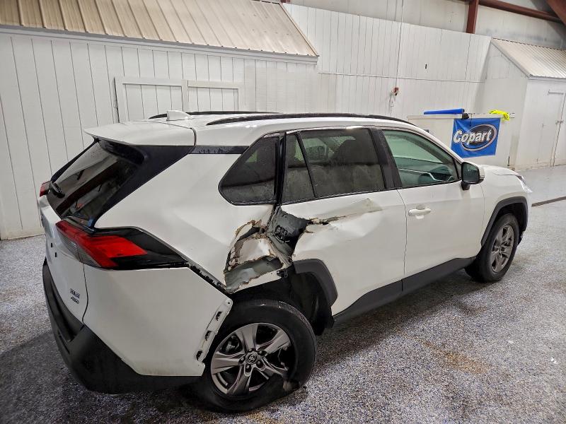 Фото 3 - TOYOTA RAV4