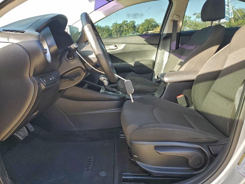 Фото 7 - KIA FORTE