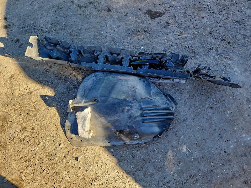 Фото 12 - FORD TAURUS