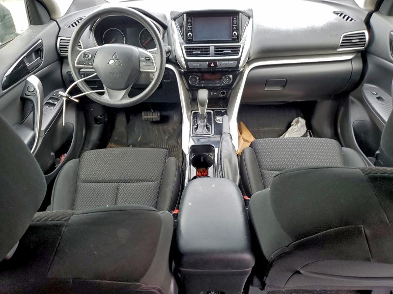 Фото 8 - MITSUBISHI ECLIPSE