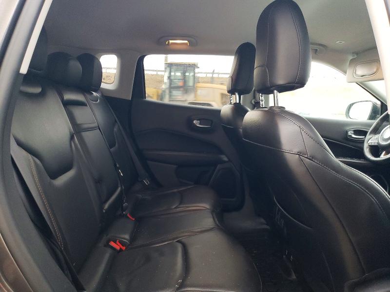 Фото 11 - JEEP COMPASS