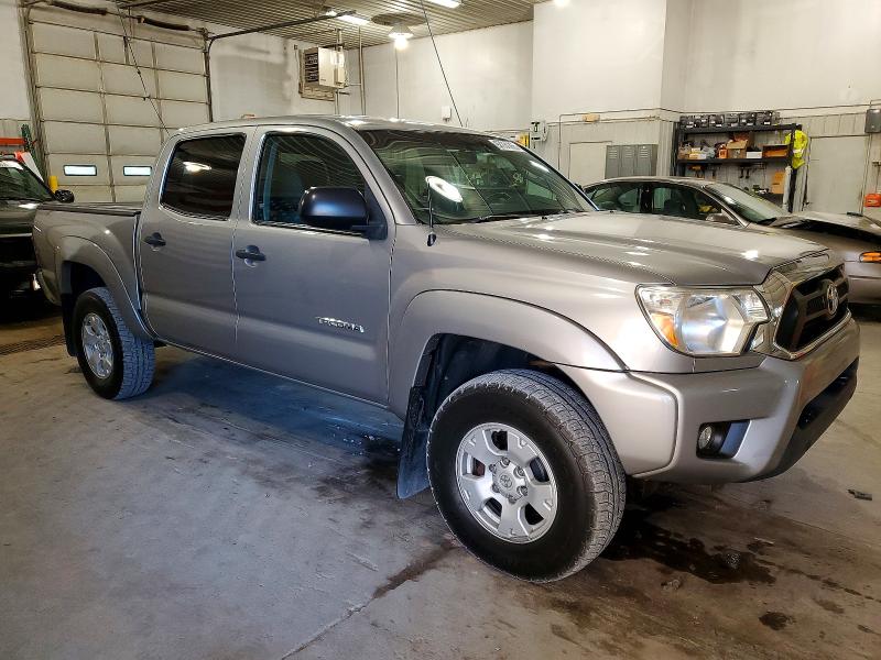 Фото 4 - TOYOTA TACOMA