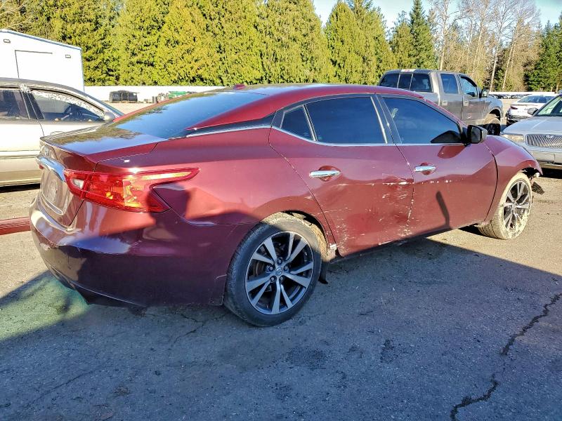 Фото 3 - NISSAN MAXIMA