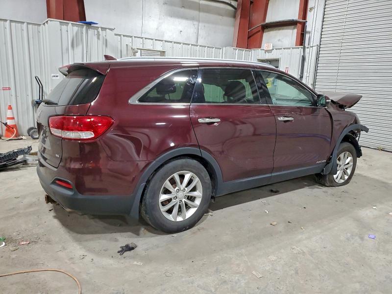 Фото 3 - KIA SORENTO