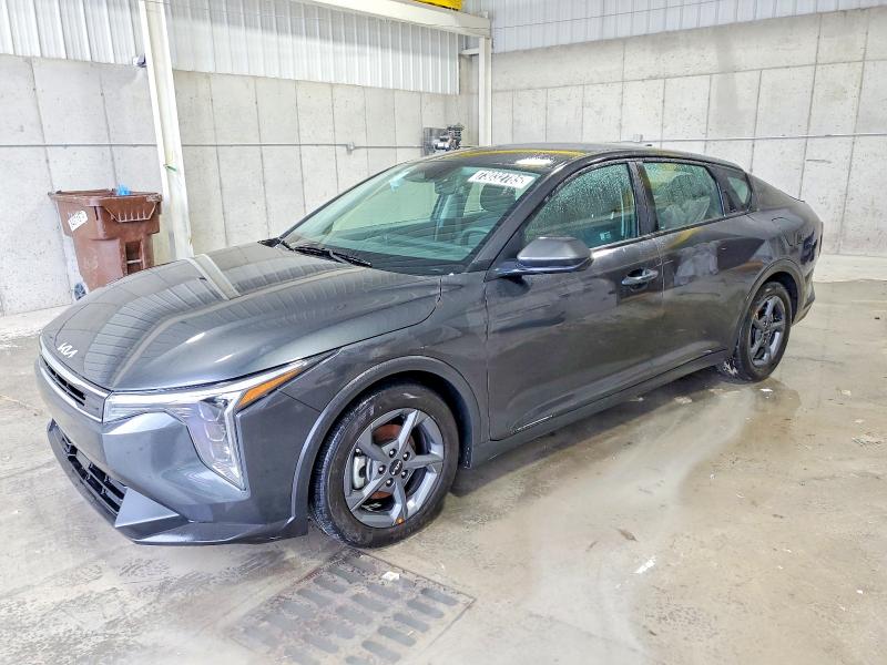 Фото 1 - KIA K4 LX