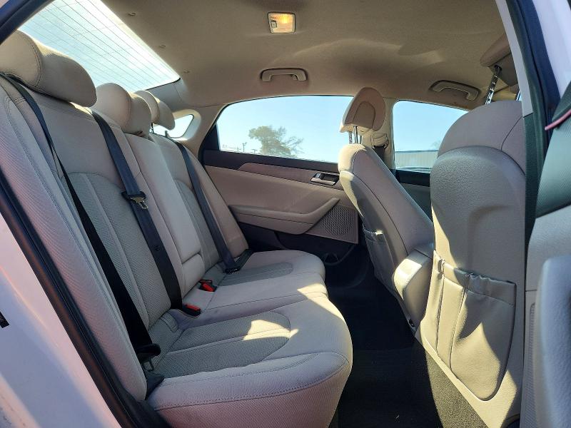 Фото 10 - HYUNDAI SONATA