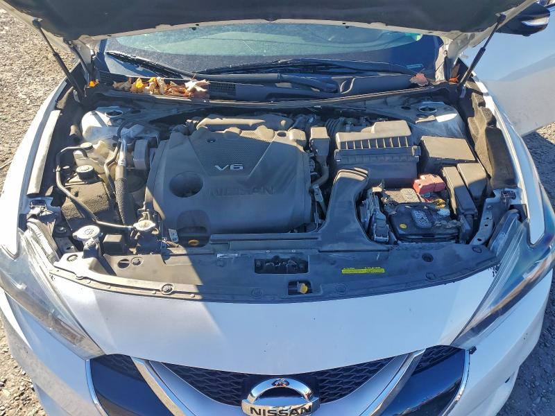 Фото 11 - NISSAN MAXIMA