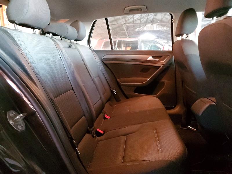 Фото 10 - VOLKSWAGEN GOLF