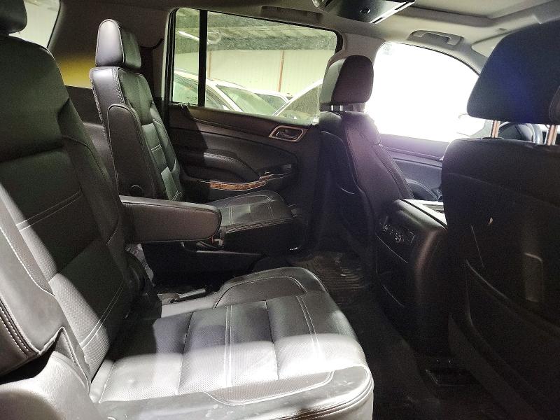 Фото 11 - GMC YUKON