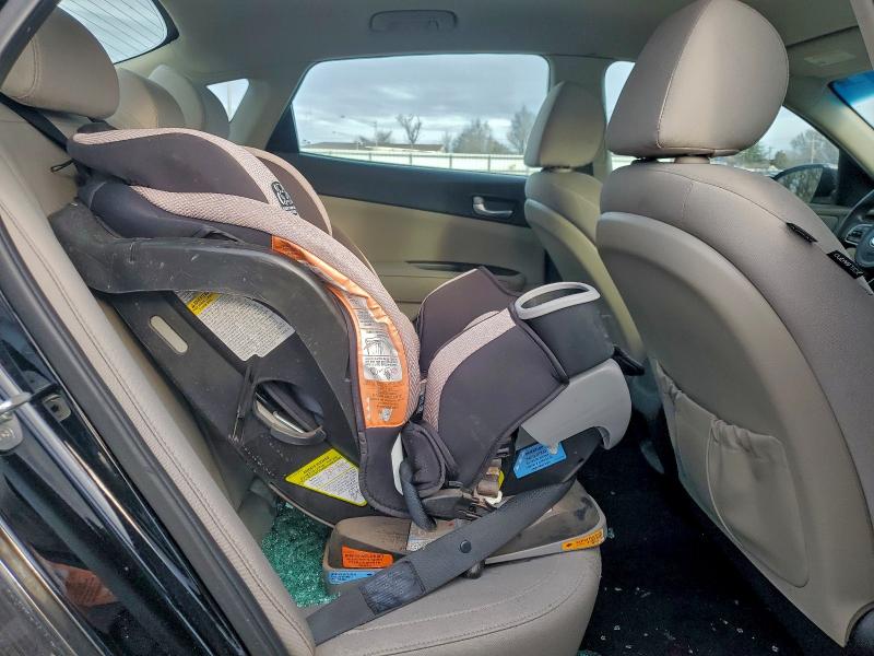 Фото 10 - KIA OPTIMA