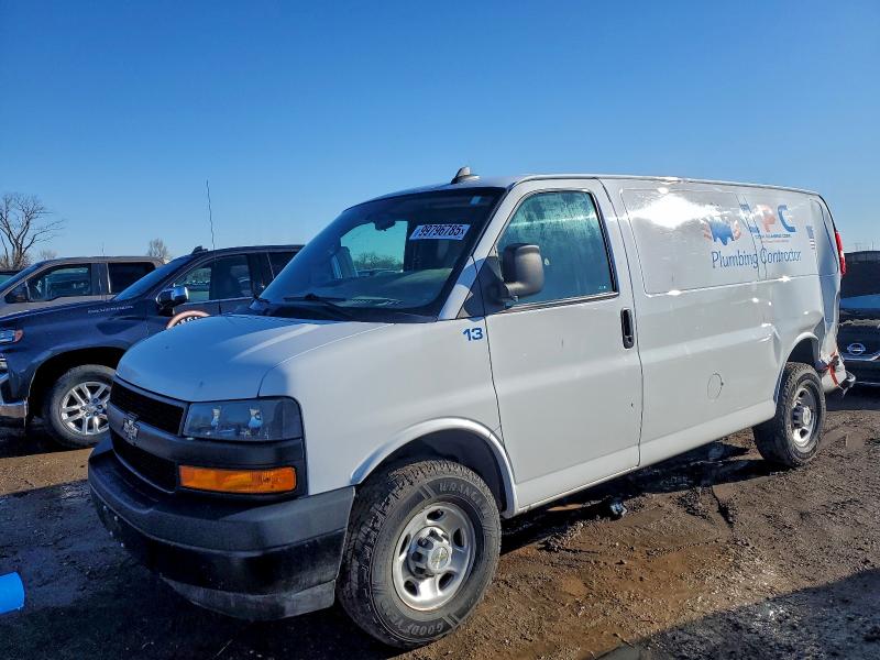 Фото 1 - CHEVROLET EXPRESS
