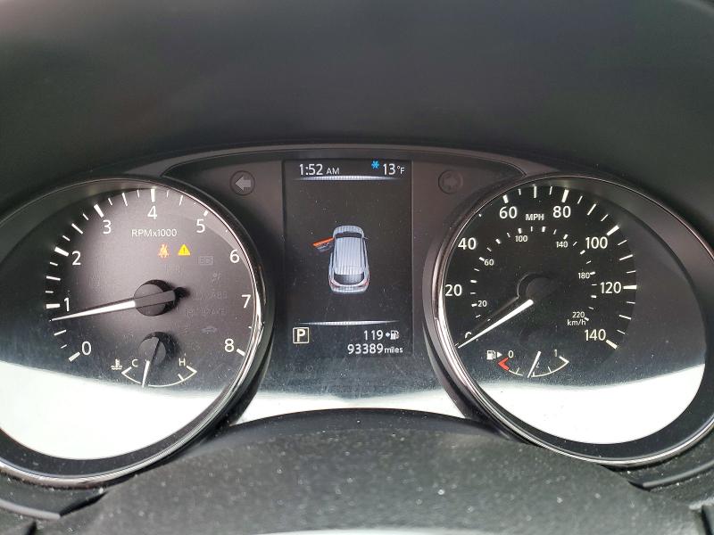 Фото 9 - NISSAN ROGUE