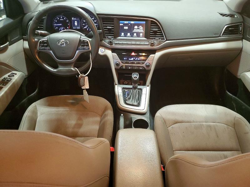 Фото 8 - HYUNDAI ELANTRA