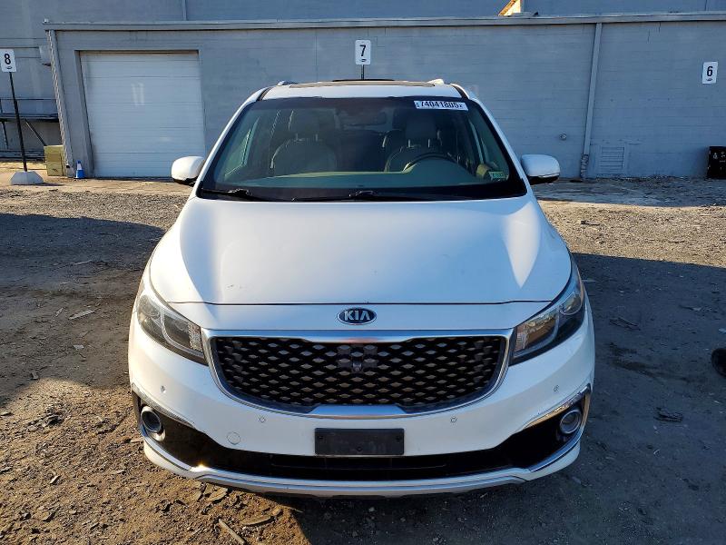 Фото 5 - KIA SEDONA