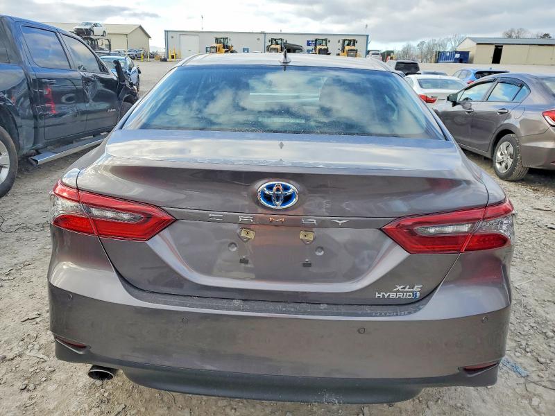 Фото 6 - TOYOTA CAMRY