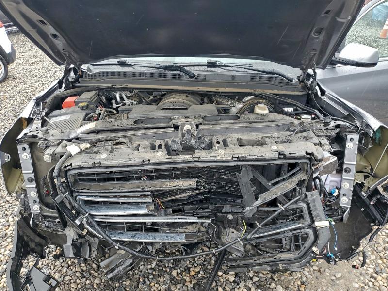 Фото 12 - GMC YUKON