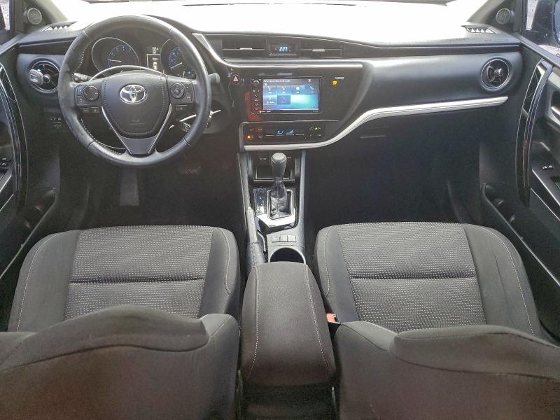 Фото 8 - TOYOTA COROLLA