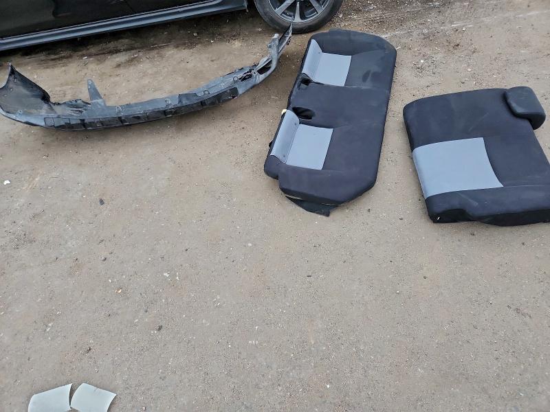 Фото 12 - TOYOTA PRIUS